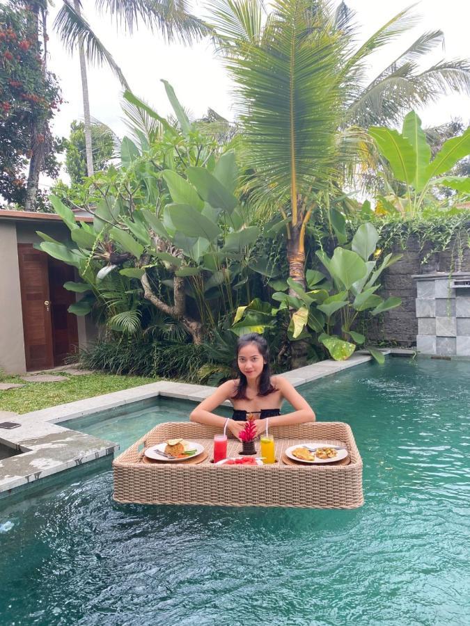 Nirankara Private Pool Villa - By Ubud Paradise Extérieur photo