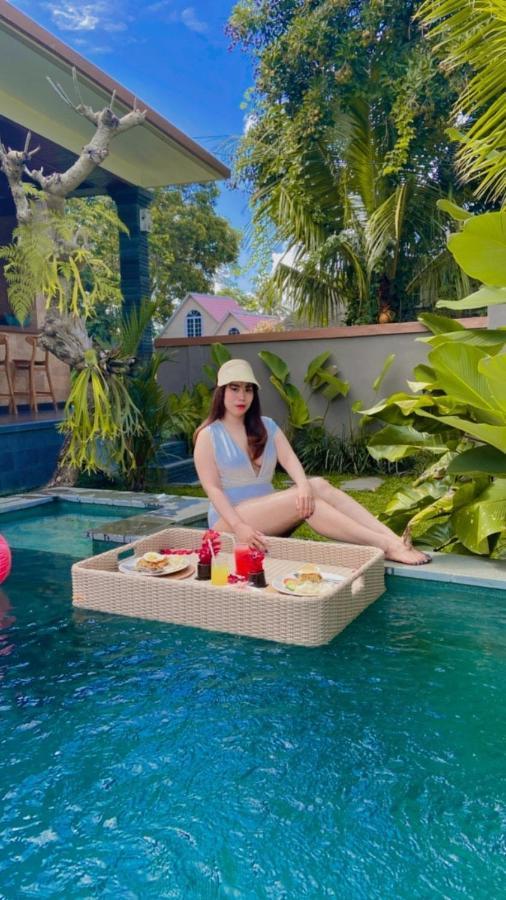 Nirankara Private Pool Villa - By Ubud Paradise Extérieur photo